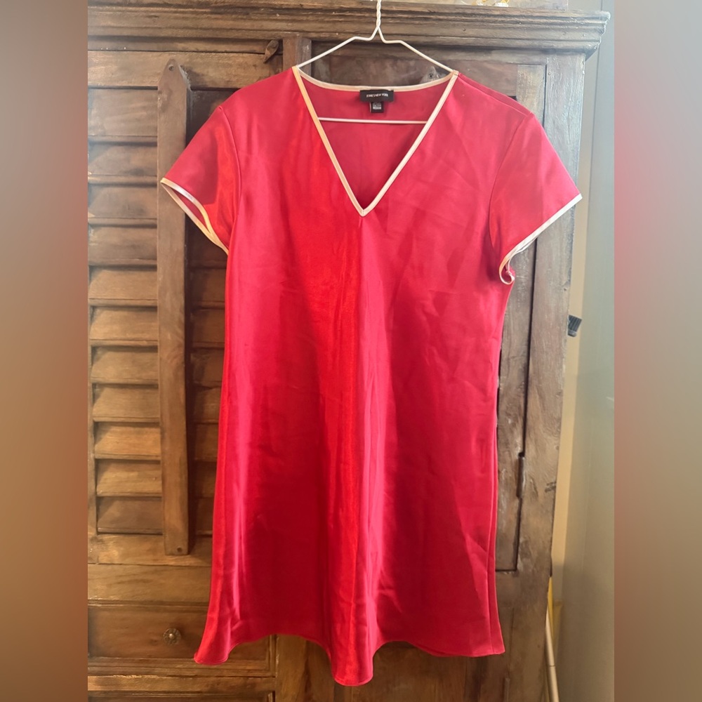 Red valentines date night V-Neck slip mini gown with beige trim size medium
